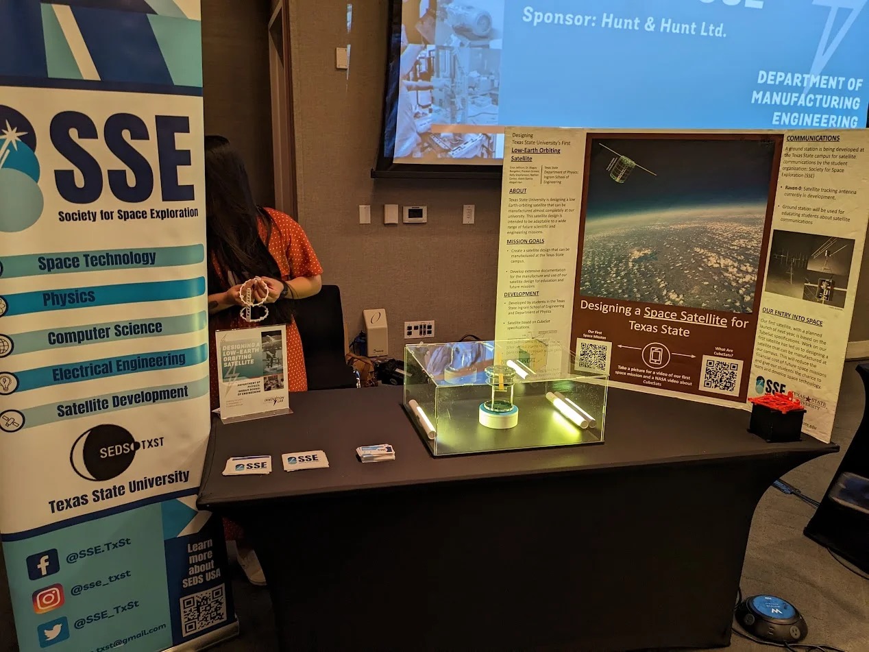 Space Lab booth and members at the 2022 SXSW Innovation Lab event.